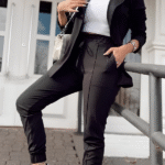 Conjunto Lara: Calça E Blazer Em Ponto Roma Com Elastano